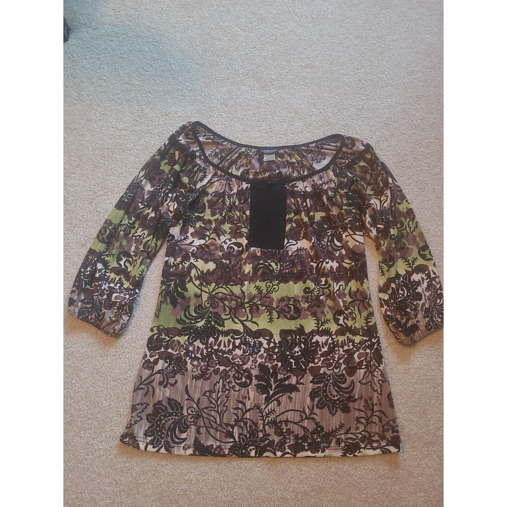 Perseption Concept Tunic Size M Cap Sleeve Peek a Boo 1 button